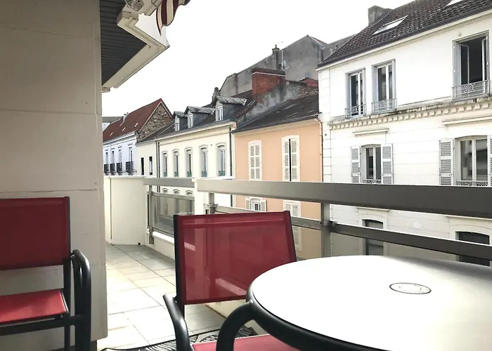 Le Sornin - Garage - Clim - Hypercentre - Terrasse Apartman